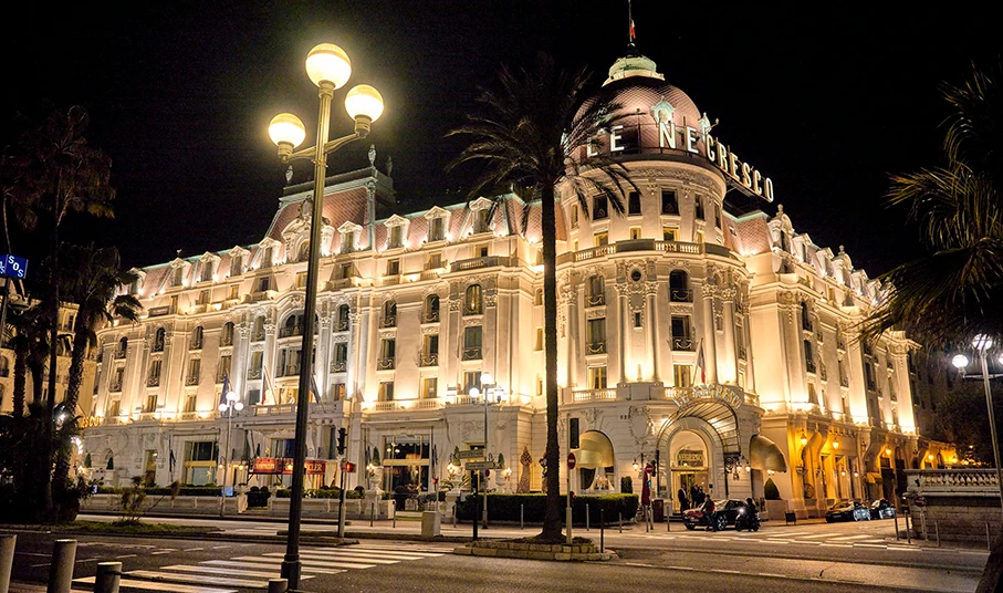 Le-Negresco Hotel at night