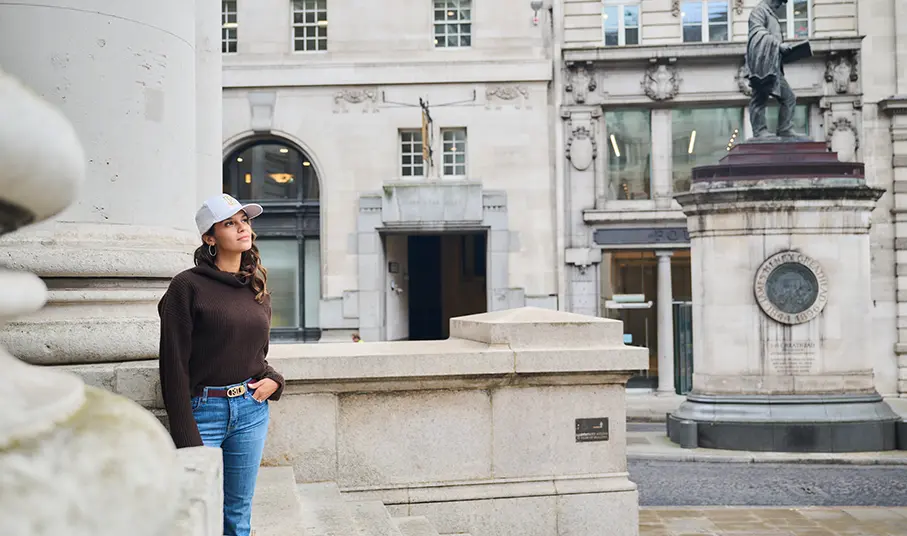 Raquel Romans in London