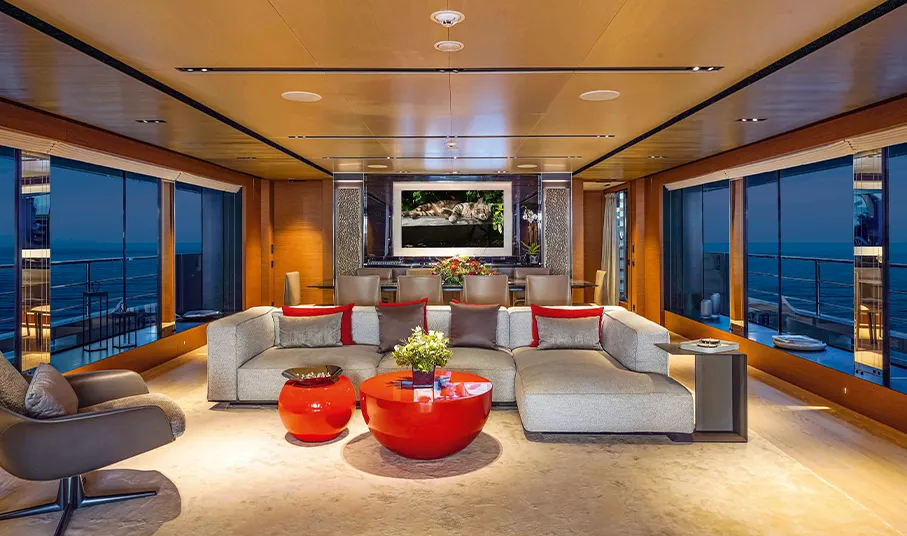 M/Y CIAO -The award-winning CRN-142 Superyacht.