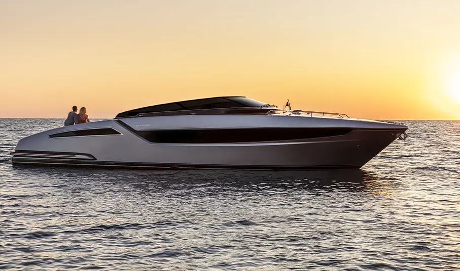 Riva's Dolceriva with Hard Top