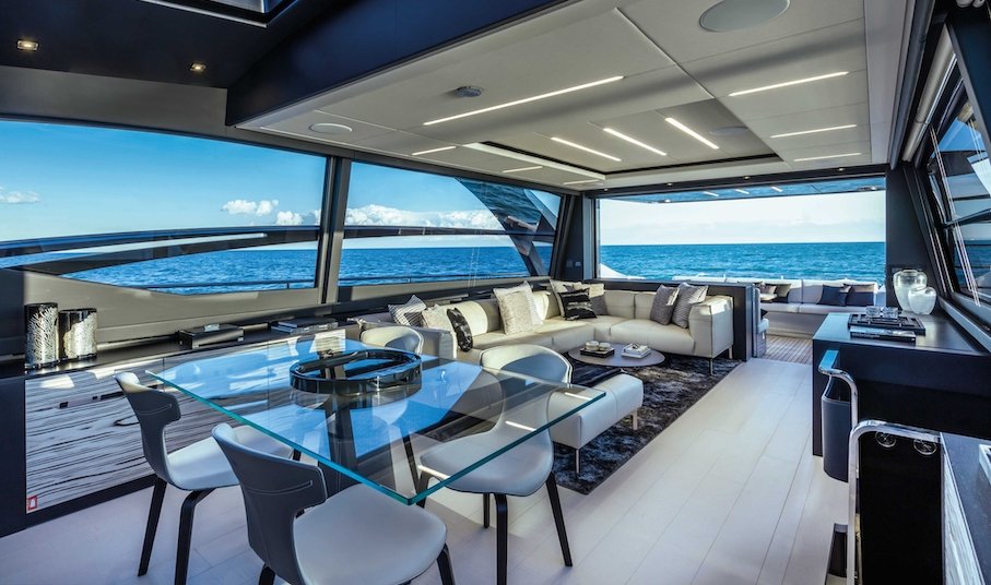 Pershing 8X luxury yacht